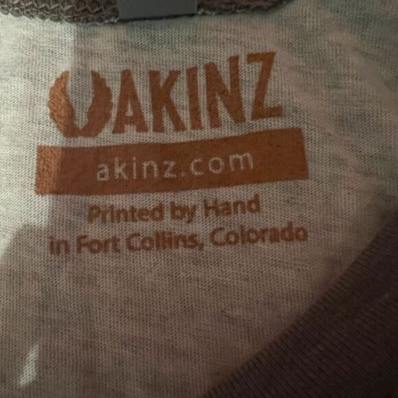 Akinz Mens Gray & White Raglan Tee With Mountain Graphic Fort Collins Colorado - Picture 6 of 6